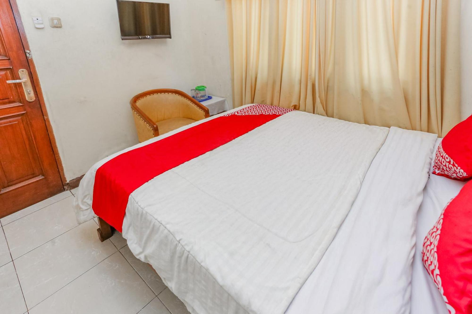 Collection O Puncak Bogor Near Taman Safari Indonesia Formerly Hotel Andalus Εξωτερικό φωτογραφία
